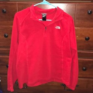 Women’s North face half zip up